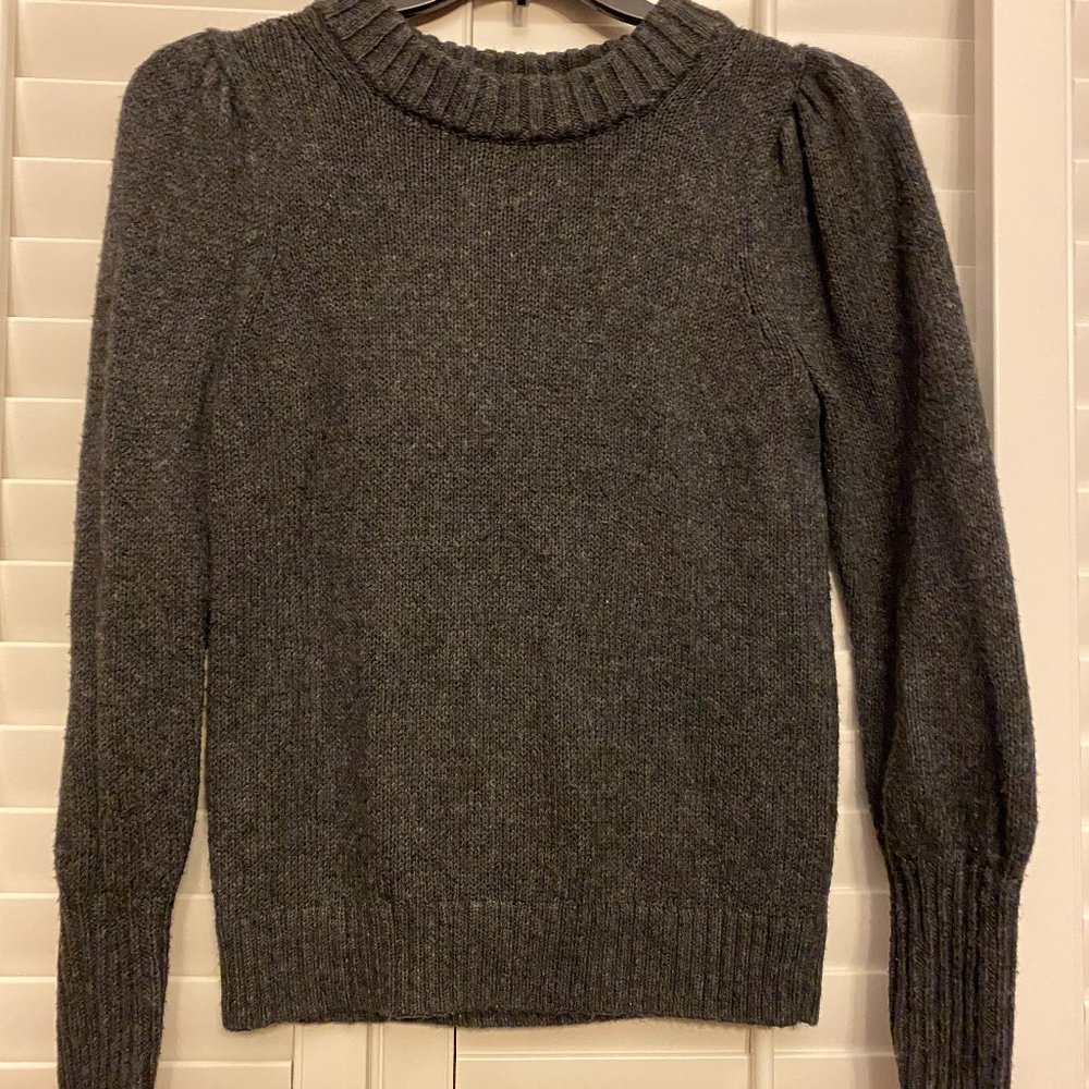 Gap Sweater - Gray, size small